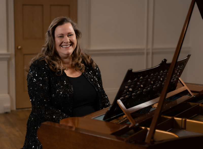 Alison_Pianist-26